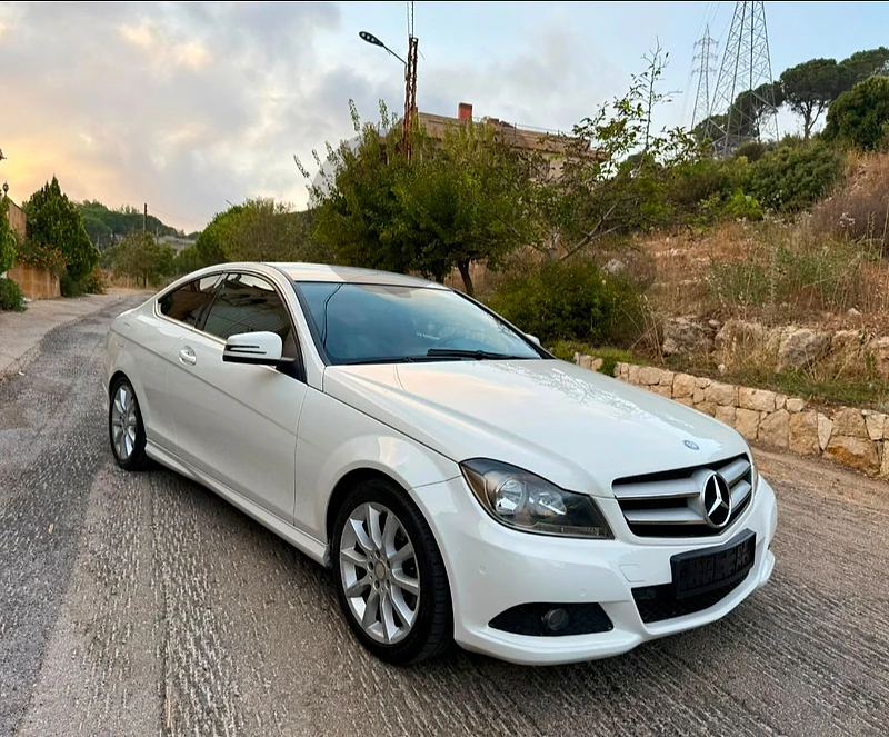 Mercedes-Benz C-Class 2012