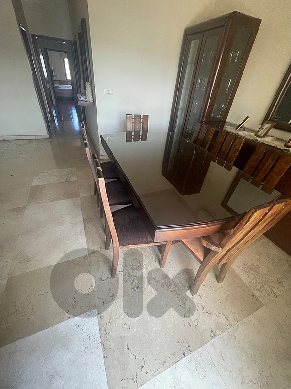 dining room and salon (can be sold separetly)