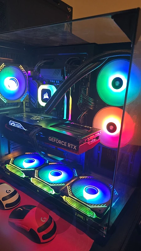 i7 14700KF + 4070 super gaming pc