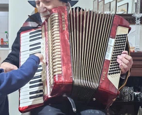 Vintage Hohner Accordion – 65 Years Old – Good Condition