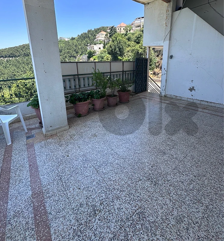 For rent – Apartment in Aito-Zgharta / RF