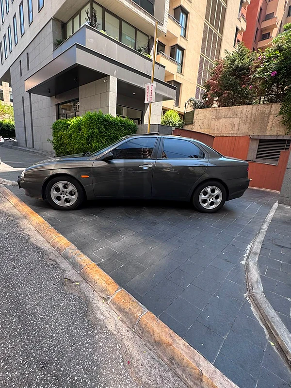 Alfa Romeo 156/159 2004 156 v6 Q system Automatic
