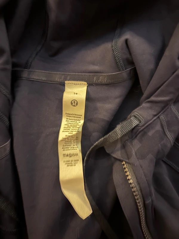lululemon hooded define jacket size 14