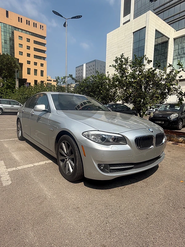 BMW 5-Series 2011 F10