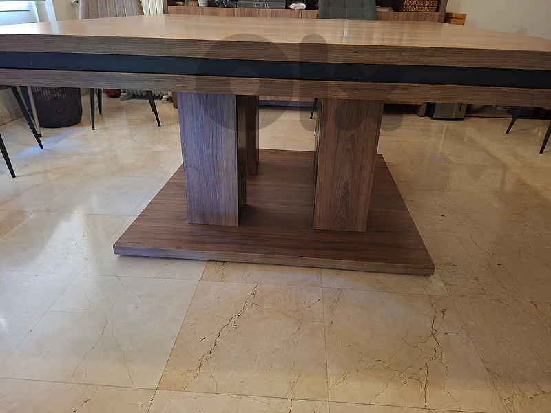 For sale dinning table