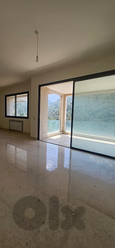 Apartment For Sale in Biyada -  شقة للبيع في البياضة