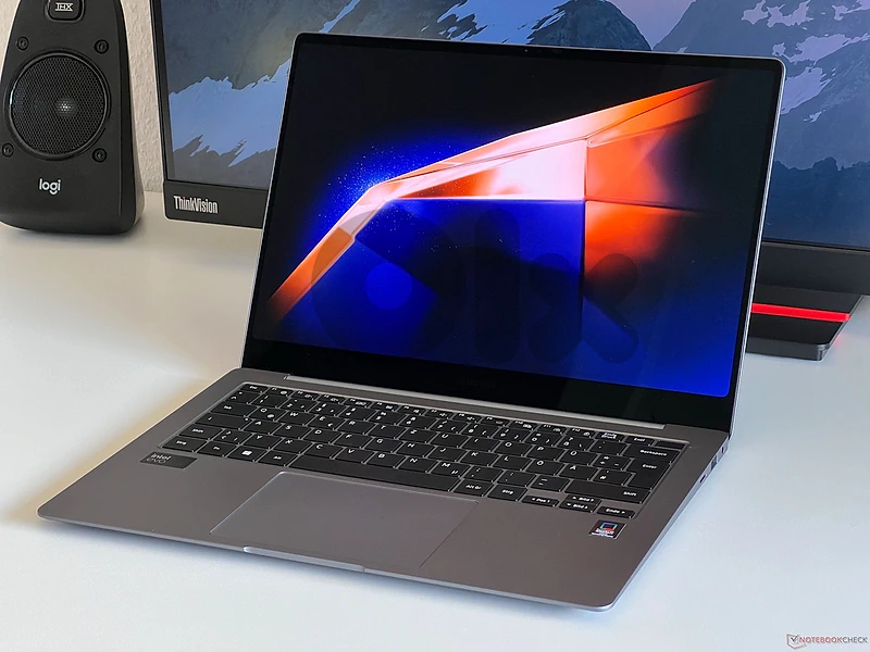 Samsung Galaxy Book4 Pro