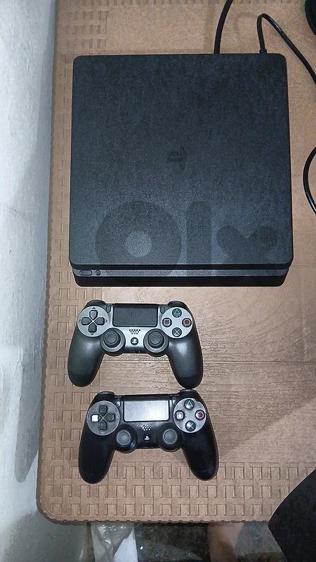 Jailbroken PS4 Slim 1tb Super Clean with Prolink UPS 700VA