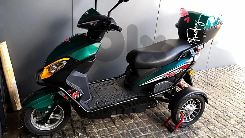Electric Tricycle على الكهربا