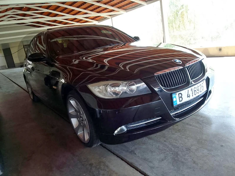 BMW E90 325 2006
