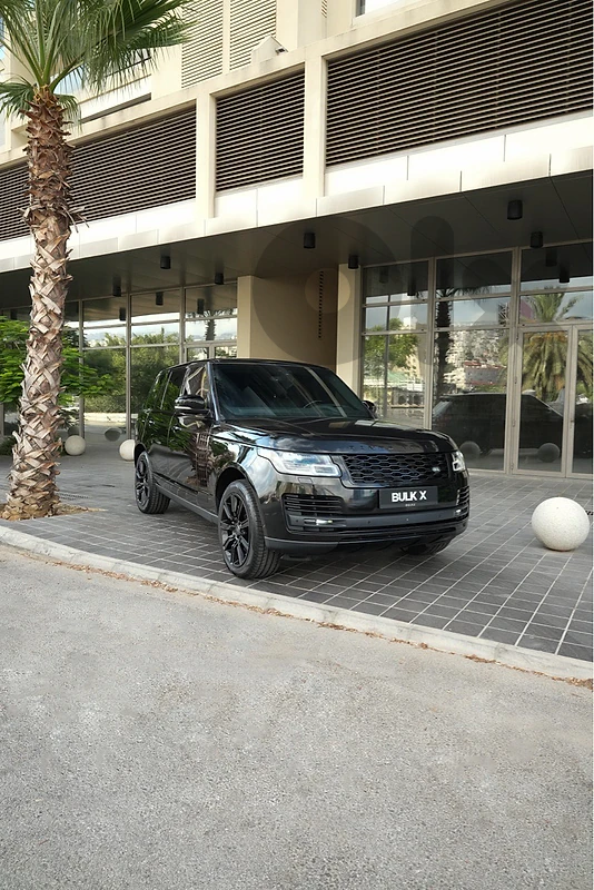 RR Vogue Superchaged - V8 Engine - Black Edition - CLEAN CARFAX !!