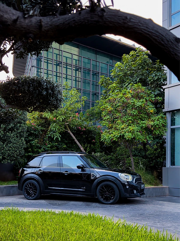 BASSOUL HENEINE MINI Countryman 2017 JCW ALL4 with 60,000KM