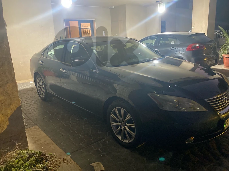 Lexus ES-350 super clean