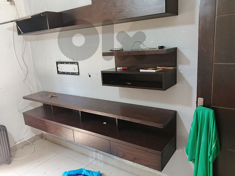 تفي يونت.  خشب زان79167348