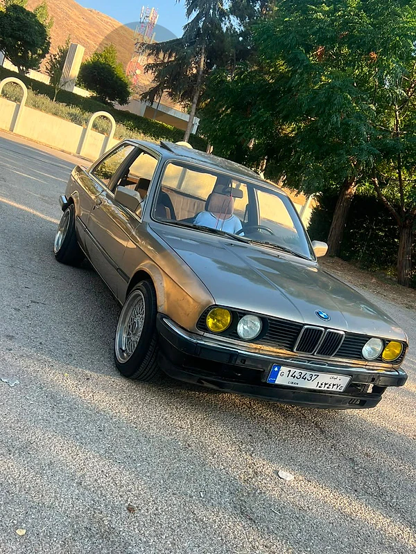 BMW 3-Series 325i
