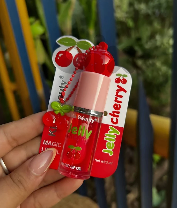cherry lip Oil