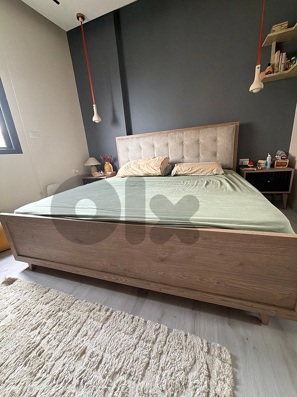 full bedroom