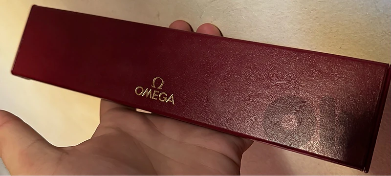 box omega vintage original 100% last 75$