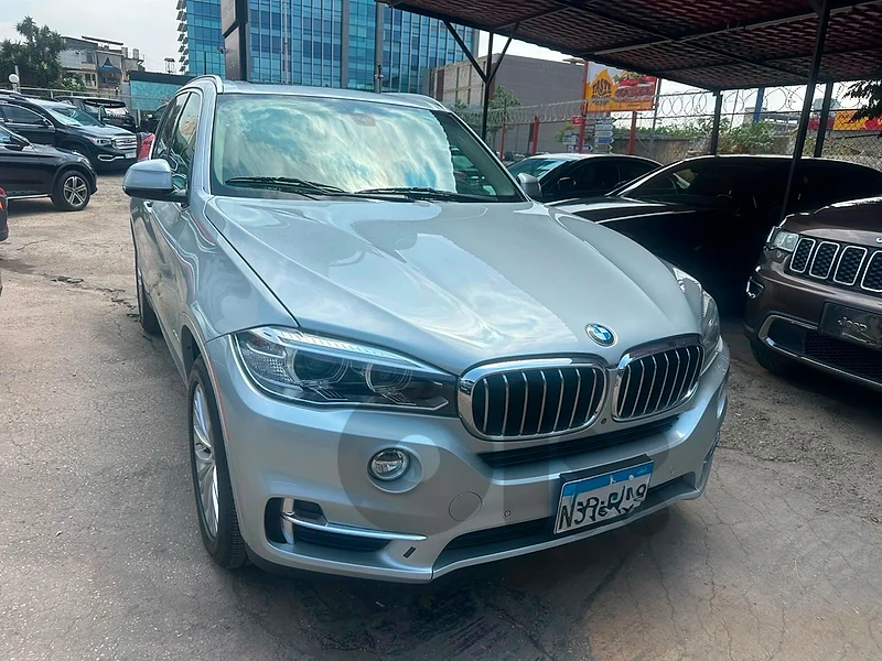 BMW X5 2016 very clean panoramic XD 3.5 V6 55000 milas BMW X5 2016 very clean panoramic XD 3.5 V6 55000 milas
