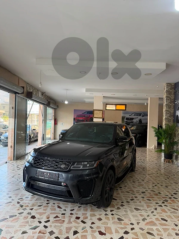 Range Rover supercharged V8 look SVR 2019 low milage Range Rover supercharged V8 look SVR 2019 low milage