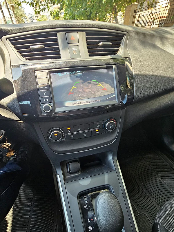 Nissan Sentra 2019
