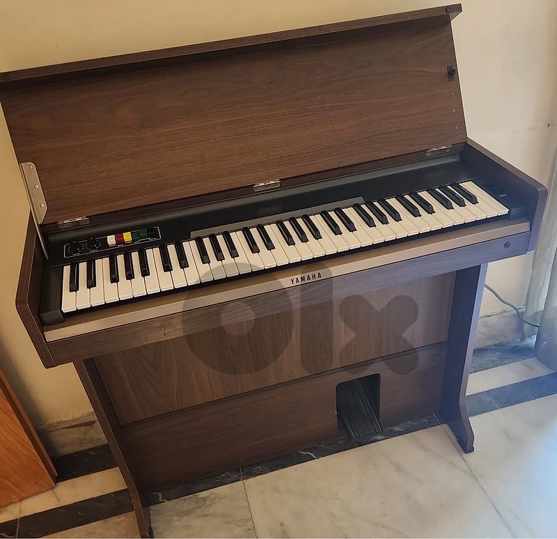 Yamaha Organ