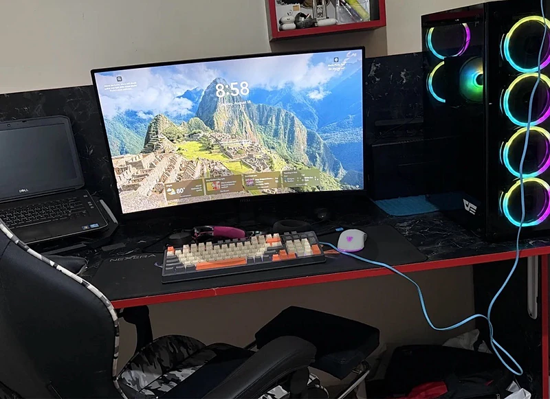 BEAST GAMING PC AND STREAMING FOR SALE