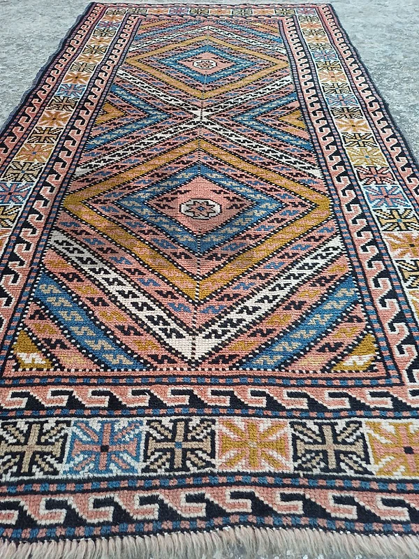 Persian Carpet. Hand made.سجاد عجمي