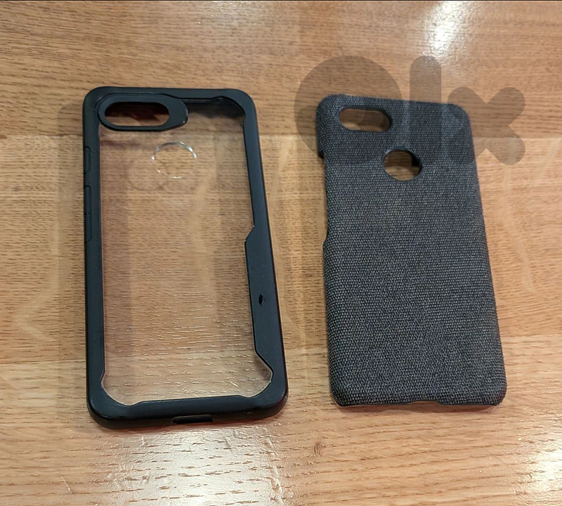 google pixel 3 with 2 case