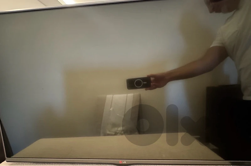 LG 42 inch + SONY sound system