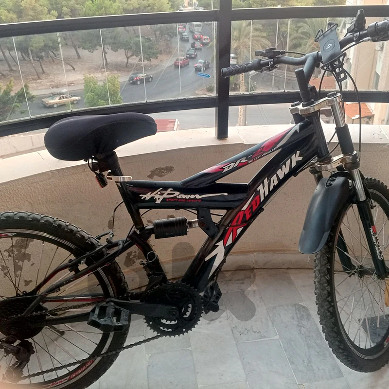Red hawk  iza badak tbadel be bicycle tenye ib3atle sora
