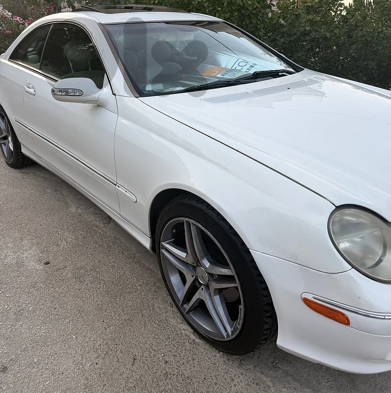 Mercedes-Benz CLK-Class 2003 32