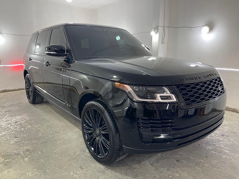 Land Rover Vogue 2019 vogue 2019 L v8 with only 74k miles,📞76566355