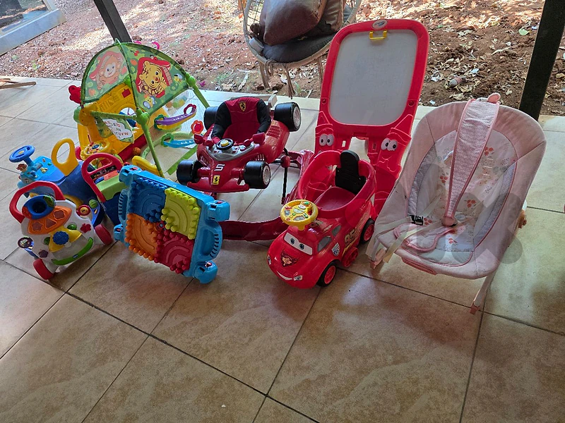 toys and seat