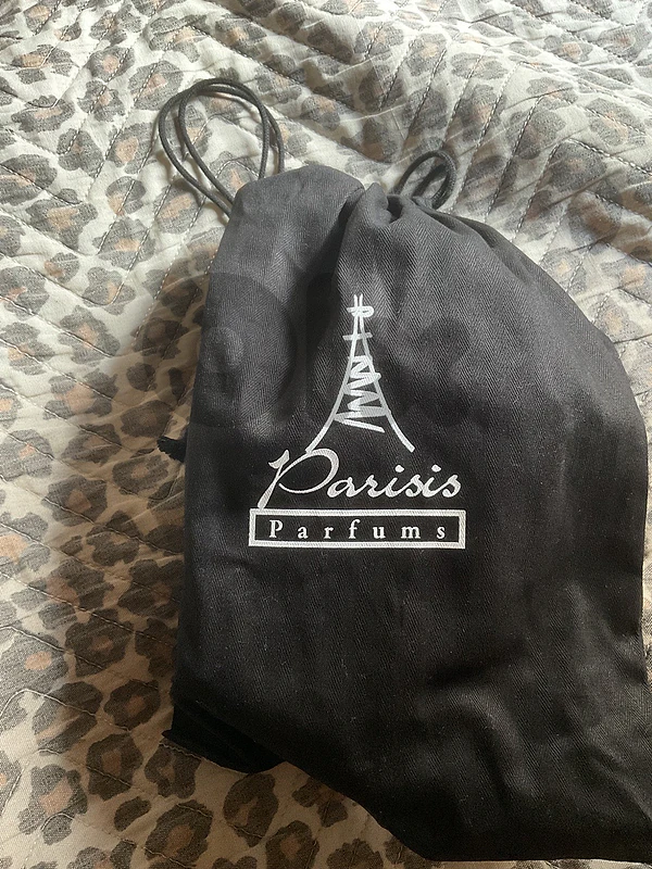iris oud eau de parfum authentic