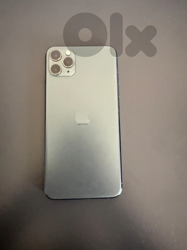 Iphone 11 pro max perfect conditon