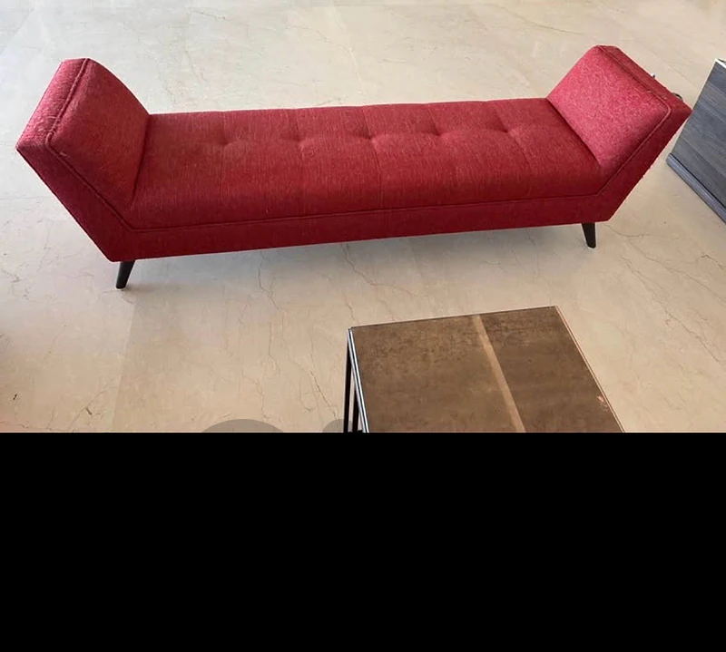 chaise long