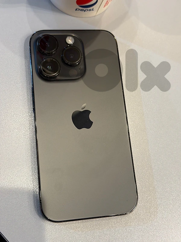14 pro black