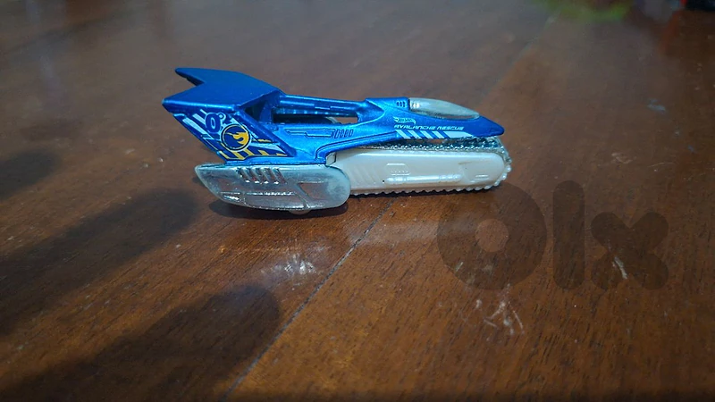 Hot Wheels Tread Air (2015 Treasure Hunt release)