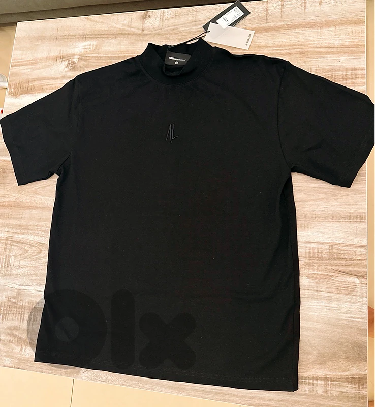 AL HUSSLE tshirt size M
