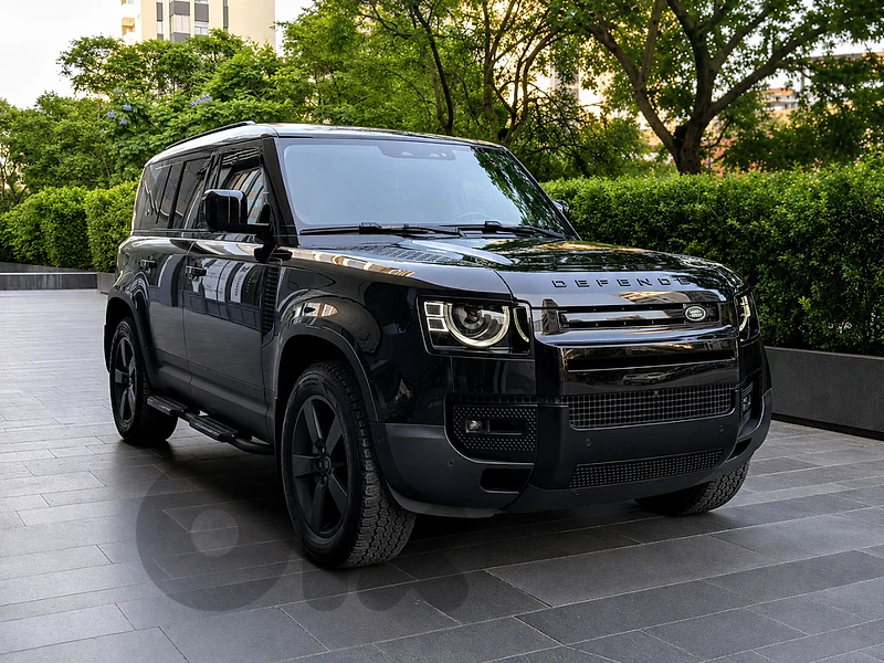Land Rover Defender 2024 P400 X / TEWTEL Source & Warranty 23,000 KM
