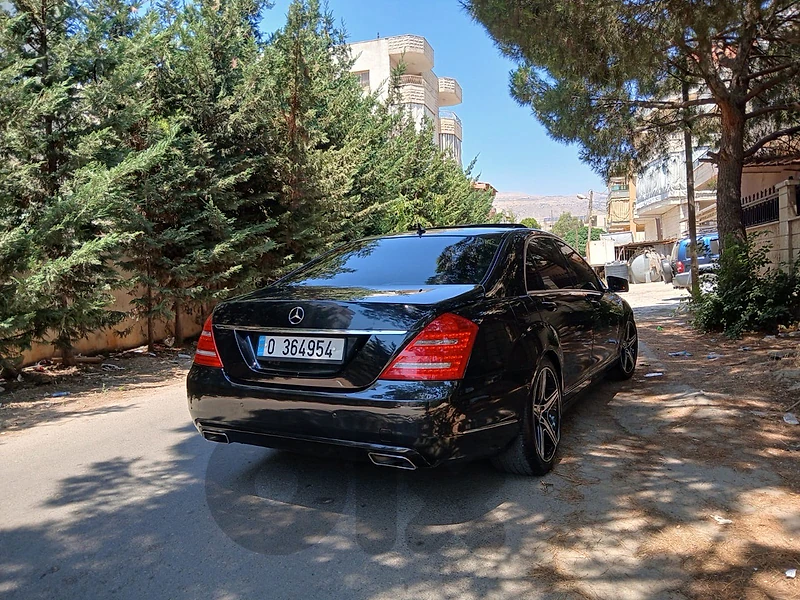Mercedes-Benz S-Class 2010 Mercedes-Benz S-Class 2010