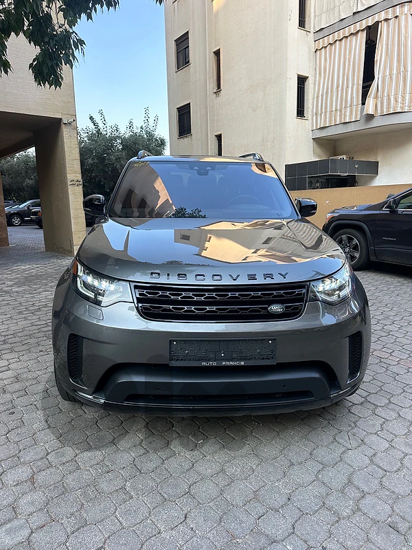 Land Rover Discovery HSE Luxury 2018 gray (clean carfax-54000 miles)