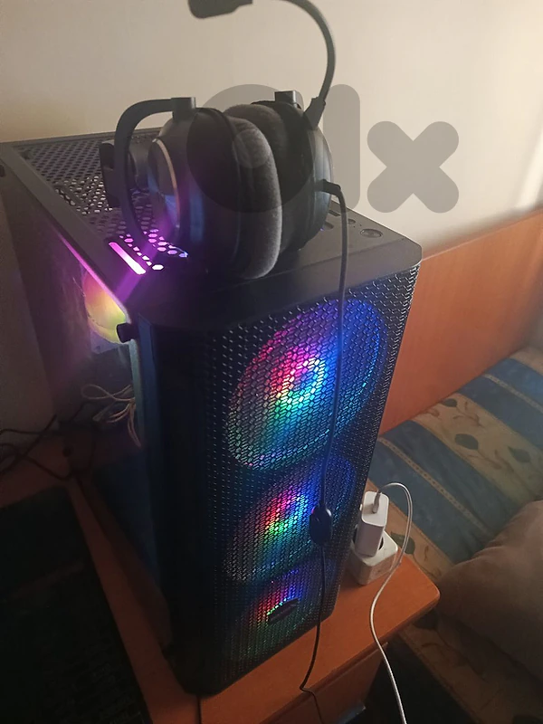 Full setup 1100$ 3080ti i514400 260hz Fast ips monitor