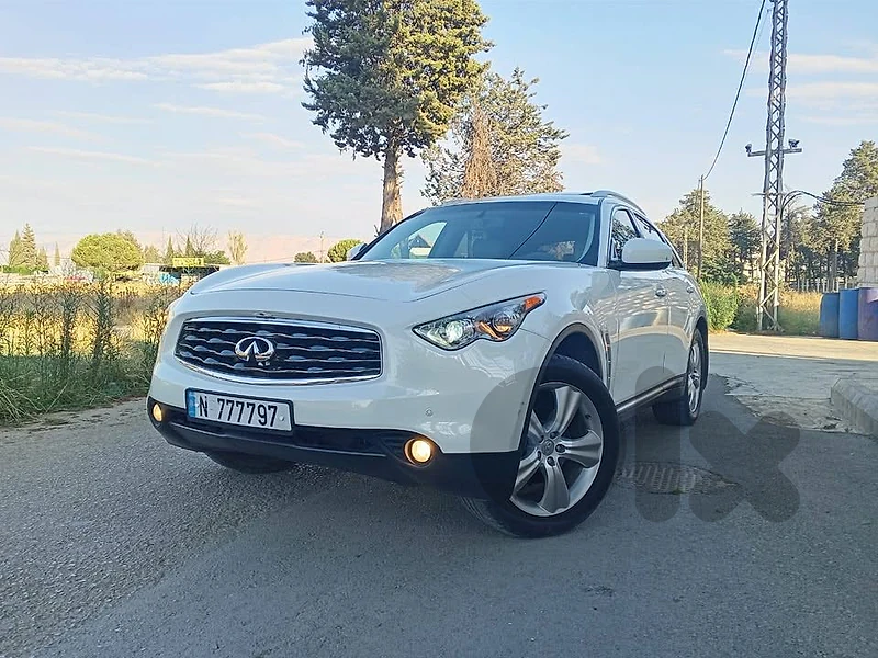 Infiniti fx35 2011
