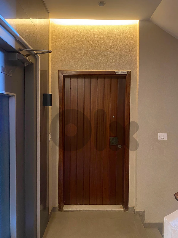 Rare Fully Furnished Ground Floor Apartment + Shop in Prime Achrafieh