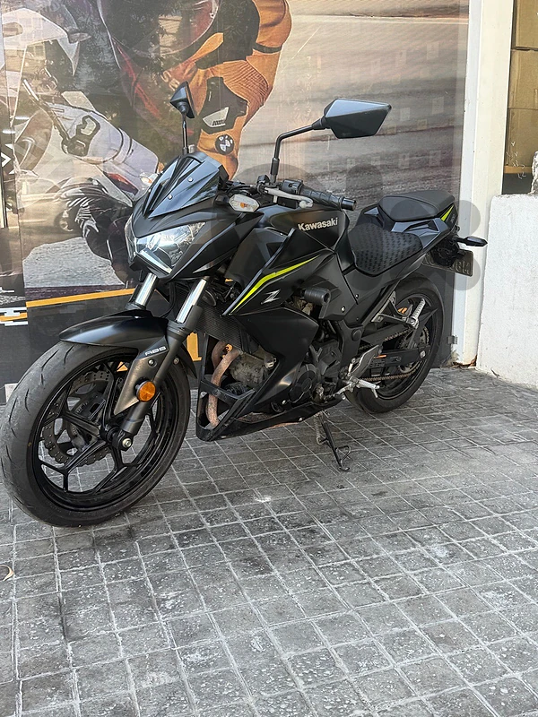 kawasaki z300 2018 abs