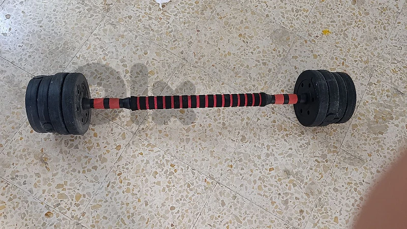 دامبل خمسة كيلو جديدة كل دائرة كيلو و٢٥ موجودة بعين الرمانة ٣٠$