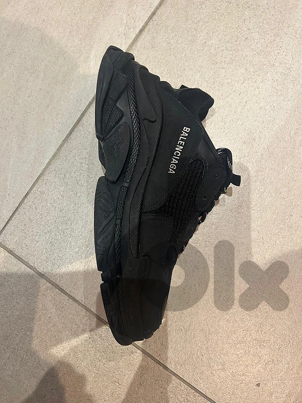 Balenciaga Triple S