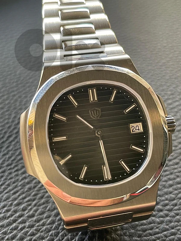 Brand New Watchdives